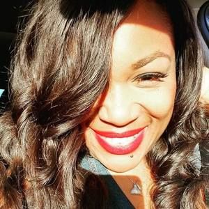 Meet your Posher, Aminah